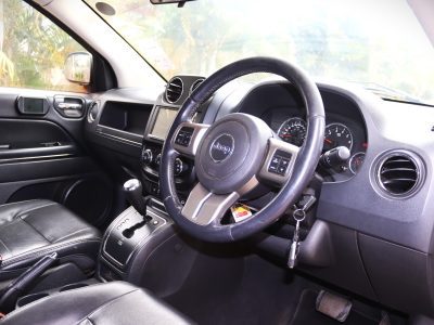 🏞️ 2011 Jeep Compass – 2400CC Petrol | Rugged American SUV 🚙✨