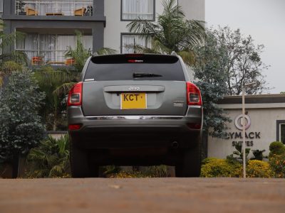 🏞️ 2011 Jeep Compass – 2400CC Petrol | Rugged American SUV 🚙✨