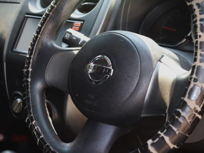 🌟 2014 Nissan Note Silver – 1300CC Petrol | Compact & Reliable Hatchback 🚘💨