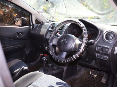 🌟 2014 Nissan Note Silver – 1300CC Petrol | Compact & Reliable Hatchback 🚘💨