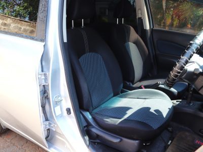 🌟 2014 Nissan Note Silver – 1300CC Petrol | Compact & Reliable Hatchback 🚘💨