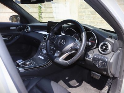 🌟 2018 Mercedes-Benz C220d White – Luxury Diesel Sedan in Nairobi 🚘✨