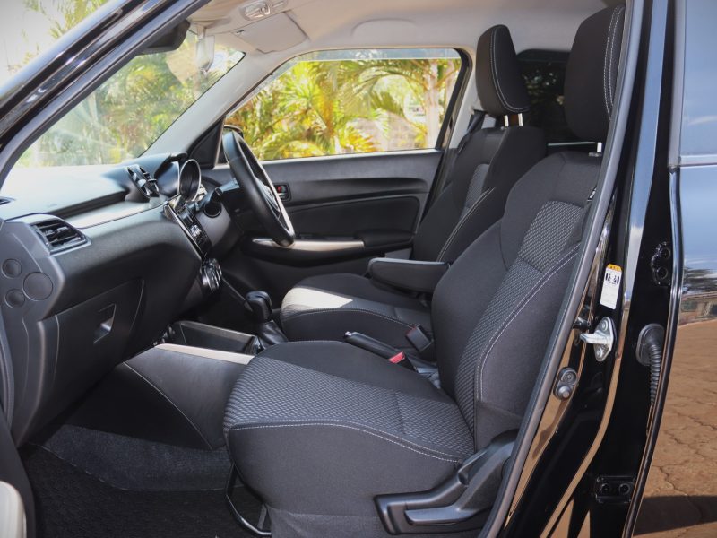 🖤 2019 Suzuki Swift Black – Stylish & Fuel-Efficient 1300CC Petrol Hatchback in Nairobi