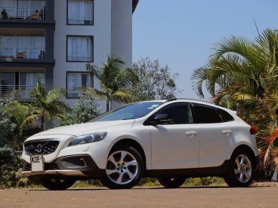 2014 Volvo V40 Cross Country White – Rugged Elegance Meets Scandinavian Safety