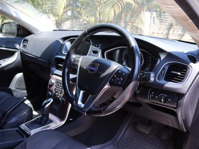 2014 Volvo V40 Cross Country White – Rugged Elegance Meets Scandinavian Safety