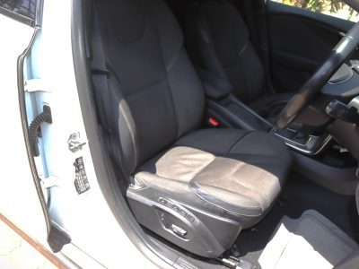 2014 Volvo V40 Cross Country White – Rugged Elegance Meets Scandinavian Safety