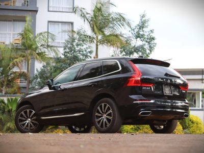 🚘 2018 Volvo XC60 D4 Inscription – Black