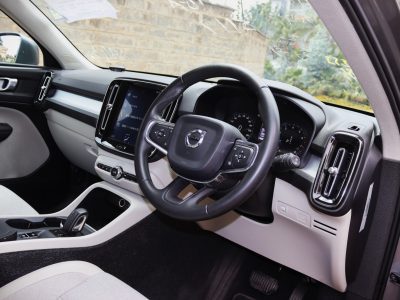 🚙 2018 Volvo XC40 Grey | 2000CC Petrol | Luxury Compact SUV