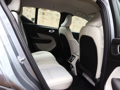 🚙 2018 Volvo XC40 Grey | 2000CC Petrol | Luxury Compact SUV