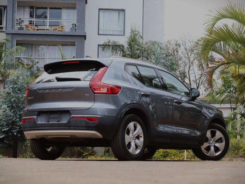 🚙 2018 Volvo XC40 Grey | 2000CC Petrol | Luxury Compact SUV