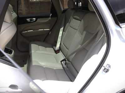 ⚪ 2018 Volvo XC60 T5 Inscription – White | Luxury Scandinavian SUV