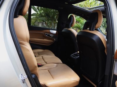 🟤 2018 Volvo XC90 T6 Inscription – Bronze | The Pinnacle of Scandinavian Luxury and Power
