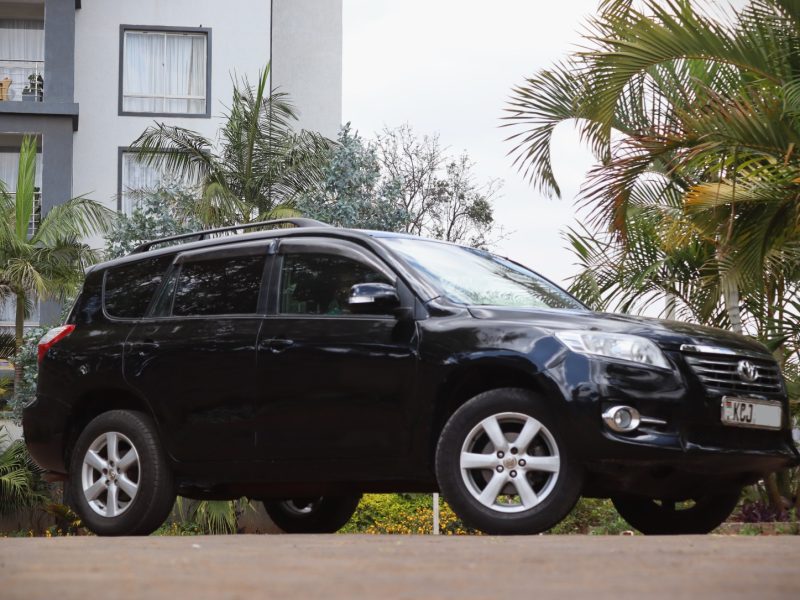 🚘 BLACK 2010 TOYOTA VANGUARD – Power, Prestige & Practicality in One SUV! 🚘