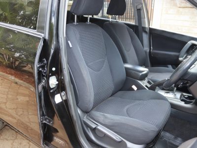 🚘 BLACK 2010 TOYOTA VANGUARD – Power, Prestige & Practicality in One SUV! 🚘