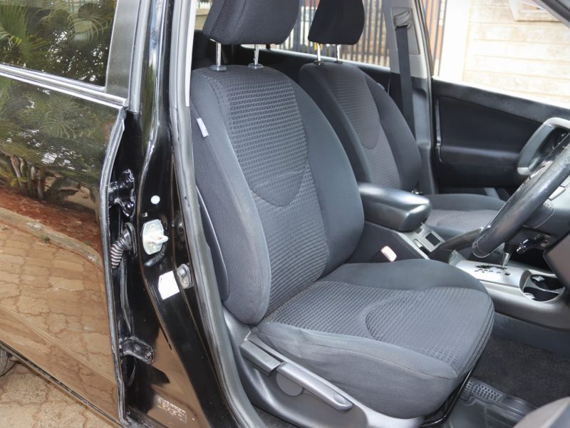 🚘 BLACK 2010 TOYOTA VANGUARD – Power, Prestige & Practicality in One SUV! 🚘