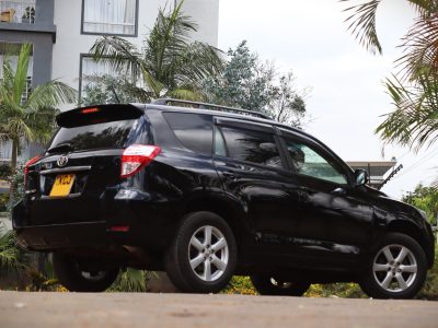 🚘 BLACK 2010 TOYOTA VANGUARD – Power, Prestige & Practicality in One SUV! 🚘