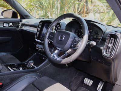 🔥 VOLVO XC40 R-DESIGN 2018 – Blue Beauty, Bold Spirit! 💙