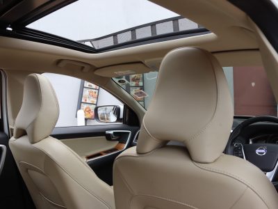 🚙 VOLVO XC60 D4 | YOM 2017 | 2000CC DIESEL | ELEGANCE REDEFINED 🚙