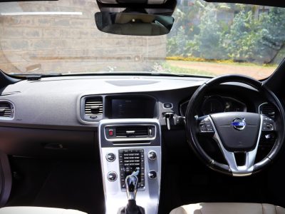 🤍 VOLVO S60 D4 2018 | SCANDINAVIAN LUXURY MEETS DIESEL POWER 🤍