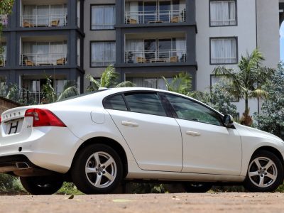 🤍 VOLVO S60 D4 2018 | SCANDINAVIAN LUXURY MEETS DIESEL POWER 🤍