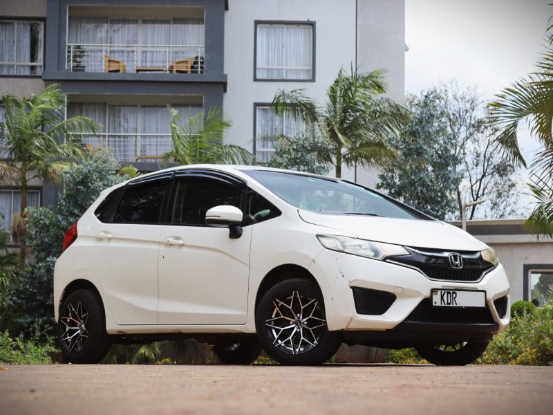 🌟 2017 HONDA FIT — WHITE PERFECTION THAT FITS YOUR LIFE! 🤍🚘