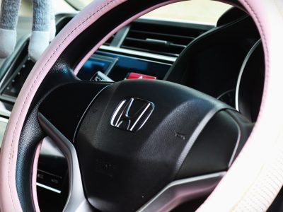 🌟 2017 HONDA FIT — WHITE PERFECTION THAT FITS YOUR LIFE! 🤍🚘