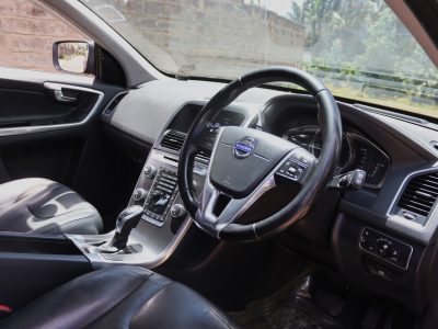 🖤 2015 VOLVO XC60 D4 | POWER, ELEGANCE & SAFETY REDEFINED 🇸🇪✨