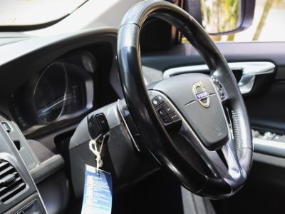 🖤 2015 VOLVO XC60 D4 | POWER, ELEGANCE & SAFETY REDEFINED 🇸🇪✨