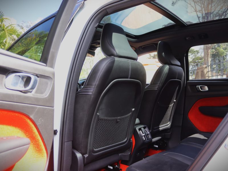 🤍 2018 VOLVO XC40 R-DESIGN WHITE | SPORTY ELEGANCE, SCANDINAVIAN POWER 🚙✨