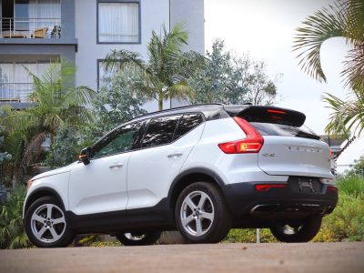 🤍 2018 VOLVO XC40 R-DESIGN WHITE | SPORTY ELEGANCE, SCANDINAVIAN POWER 🚙✨