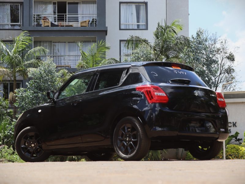 🚗 THE NEW 2018 SUZUKI SWIFT BLACK | SPORTY, STYLISH & EFFICIENT! ⚡️