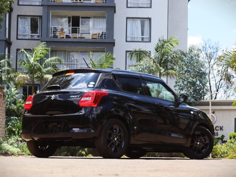 🚗 THE NEW 2018 SUZUKI SWIFT BLACK | SPORTY, STYLISH & EFFICIENT! ⚡️
