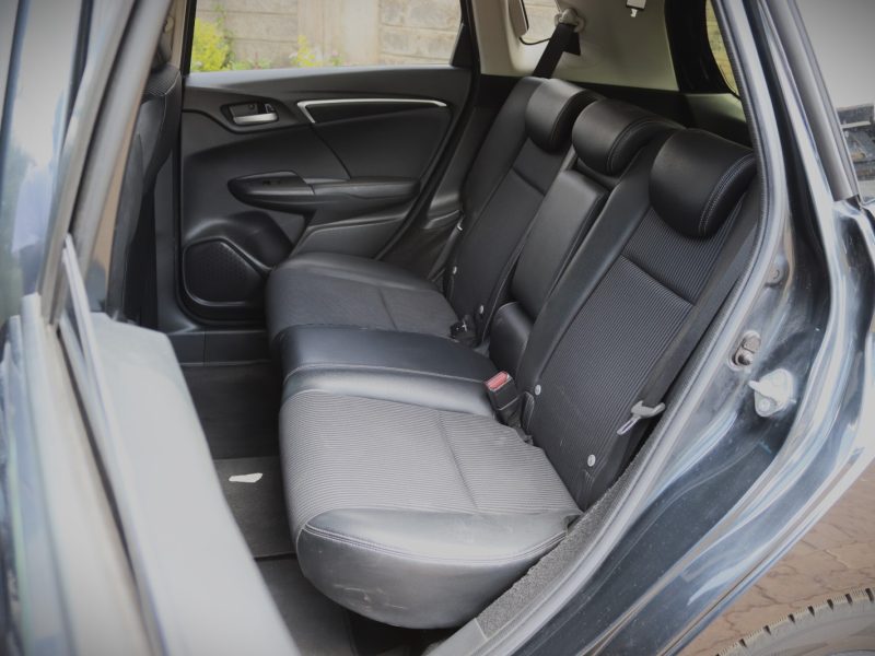 💚 2018 HONDA FIT HYBRID — SMART, STYLISH & SUPER EFFICIENT! 🚗⚡