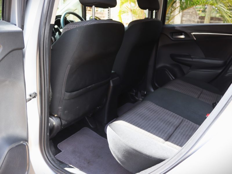 💚 2018 HONDA FIT HYBRID — SMART, STYLISH & SUPER EFFICIENT! 🚗⚡