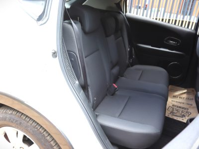 🤍 2018 HONDA VEZEL HYBRID – WHITE | 1500CC PETROL-HYBRID • COMPACT SUV • SUPER FUEL-EFFICIENT