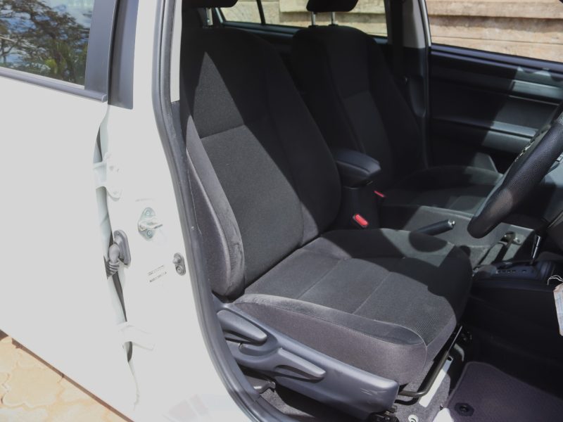 🤍 2018 TOYOTA AXIO HYBRID – PEARL WHITE | 1500CC PETROL-HYBRID • SUPER FUEL-EFFICIENT • COMFORTABLE SEDAN