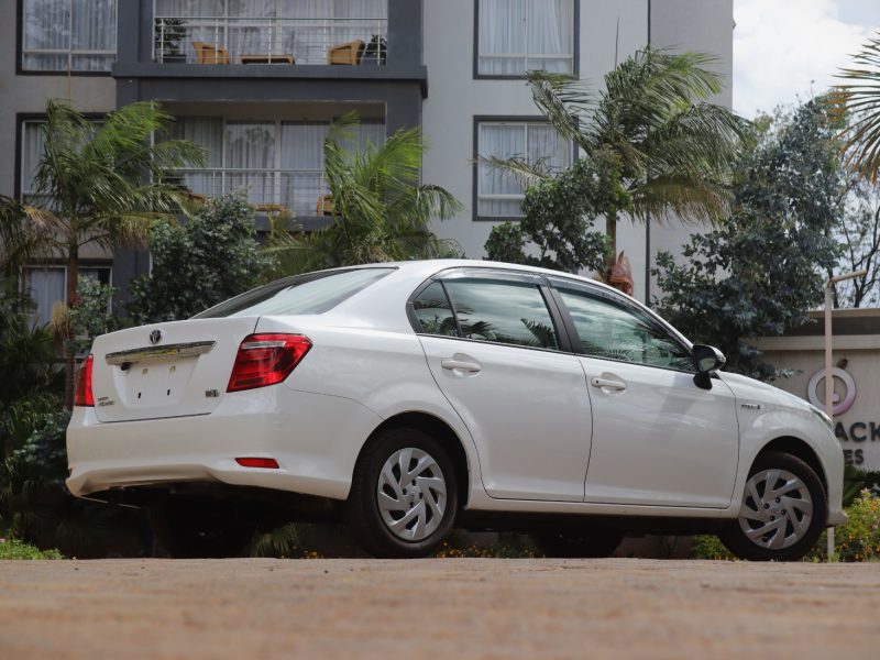 🤍 2018 TOYOTA AXIO HYBRID – PEARL WHITE | 1500CC PETROL-HYBRID • SUPER FUEL-EFFICIENT • COMFORTABLE SEDAN
