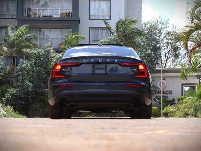 🔵 2020 VOLVO S60 T4 – BLUE | 2000CC PETROL TURBO • LUXURY SEDAN • PREMIUM PERFORMANCE