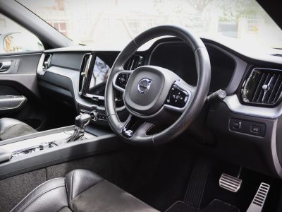 ⚫ 2018 VOLVO XC60 R-DESIGN T5 – BLACK | 2000CC TURBO • SPORT LUXURY SUV • PREMIUM PERFORMANCE