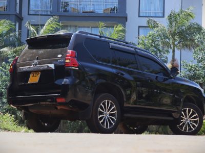 Toyota Land Cruiser Prado – YOM 2017 | 2800CC Diesel Power • Luxury • Reliability