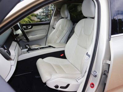 Volvo XC60 D4 Inscription – Bronze | YOM 2018 | 2000CC Diesel Turbo