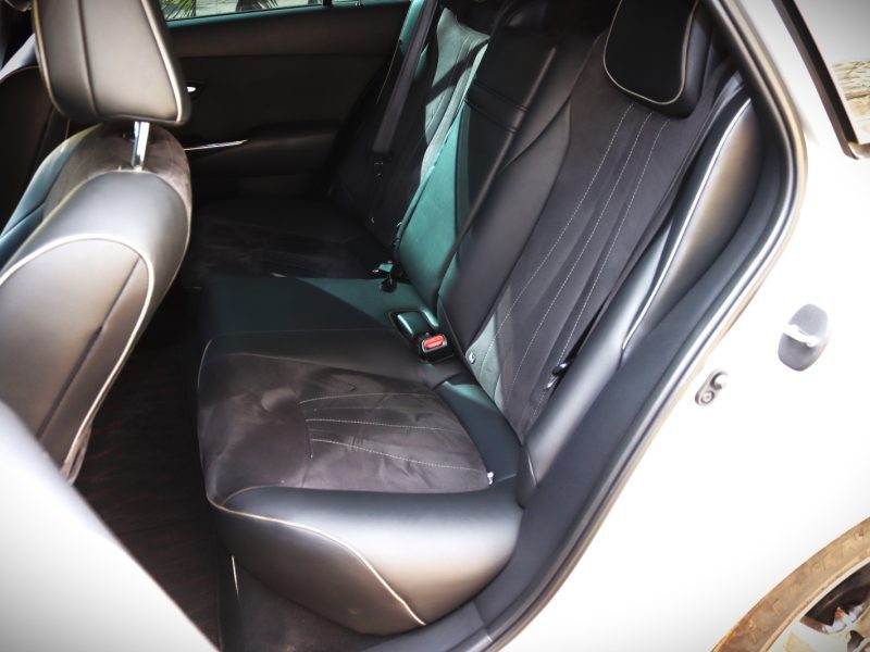 Toyota Crown RS – YOM 2018 | 2500CC Petrol • Silver Exterior Luxury • Performance • Executive Presence