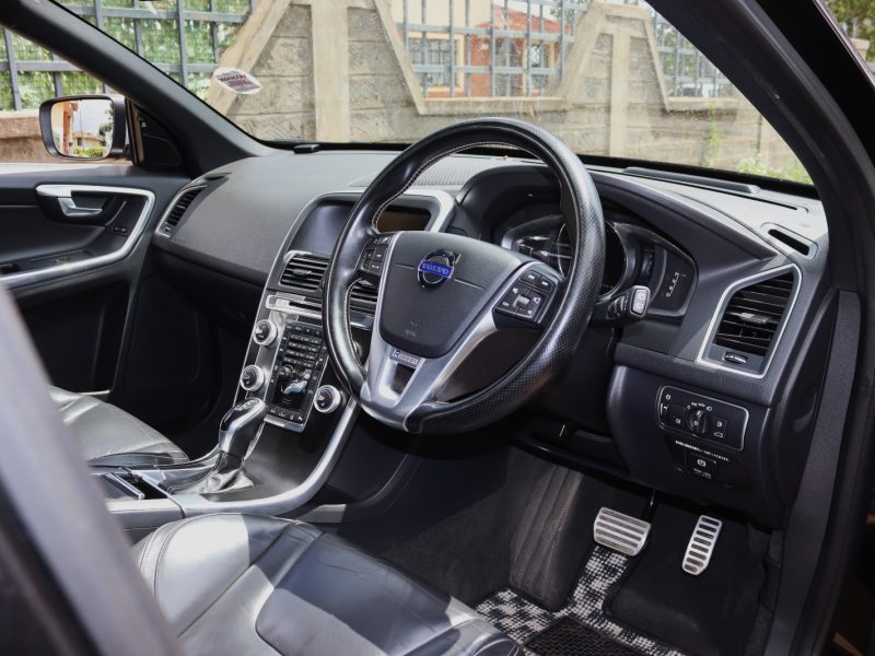 Volvo XC60 R-Design – YOM 2014 | 2000CC Petrol Turbo Sporty • Powerful • Scandinavian Luxury