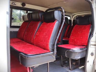 🚐 TOYOTA HIACE – 2007 | Reliable 2000CC Diesel Van in Clean White Spacious • Durable • Trusted Workhorse