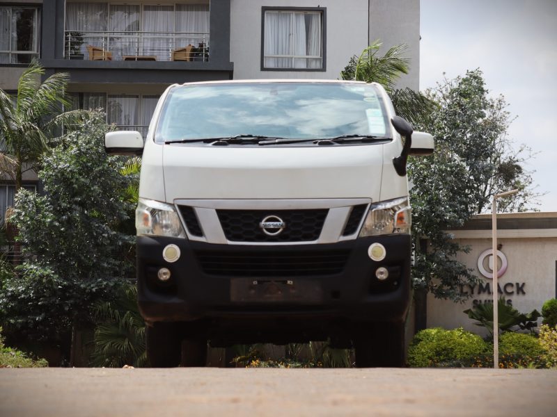 🚐 NISSAN NV350 – 2013 | Reliable 2000CC Petrol Van in Clean White Spacious • Durable • Perfect for Business & Transport Needs