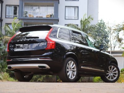 VOLVO XC90 T6 – 2019 | Twin-Turbo Luxury in a Bold, Elegant Black Finish Flagship Power • Premium Comfort • Distinct Scandinavian Excellence