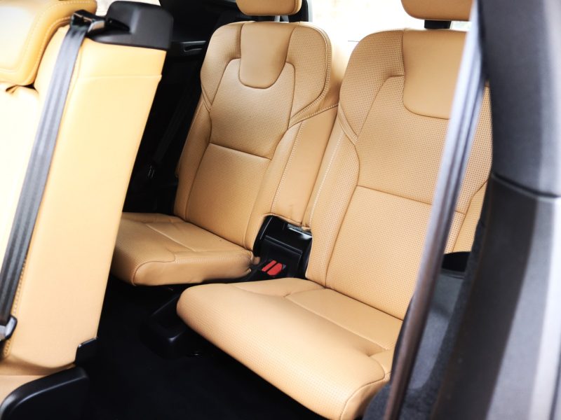 VOLVO XC90 T6 – 2018 | Twin-Turbo Luxury in an Elegant Black Finish Commanding Presence • Twin-Turbo Power • Premium 7-Seater Luxury