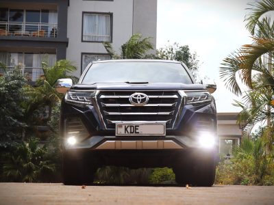 🚙 TOYOTA LAND CRUISER PRADO – YOM 2015 | Powerful 2800CC Diesel with Sunroof