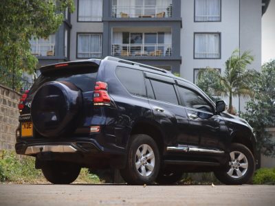 🚙 TOYOTA LAND CRUISER PRADO – YOM 2015 | Powerful 2800CC Diesel with Sunroof