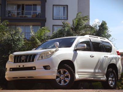🤍 TOYOTA LAND CRUISER TX – YOM 2014 | Legendary Strength in Elegant White Reliable • Powerful • Built to Last